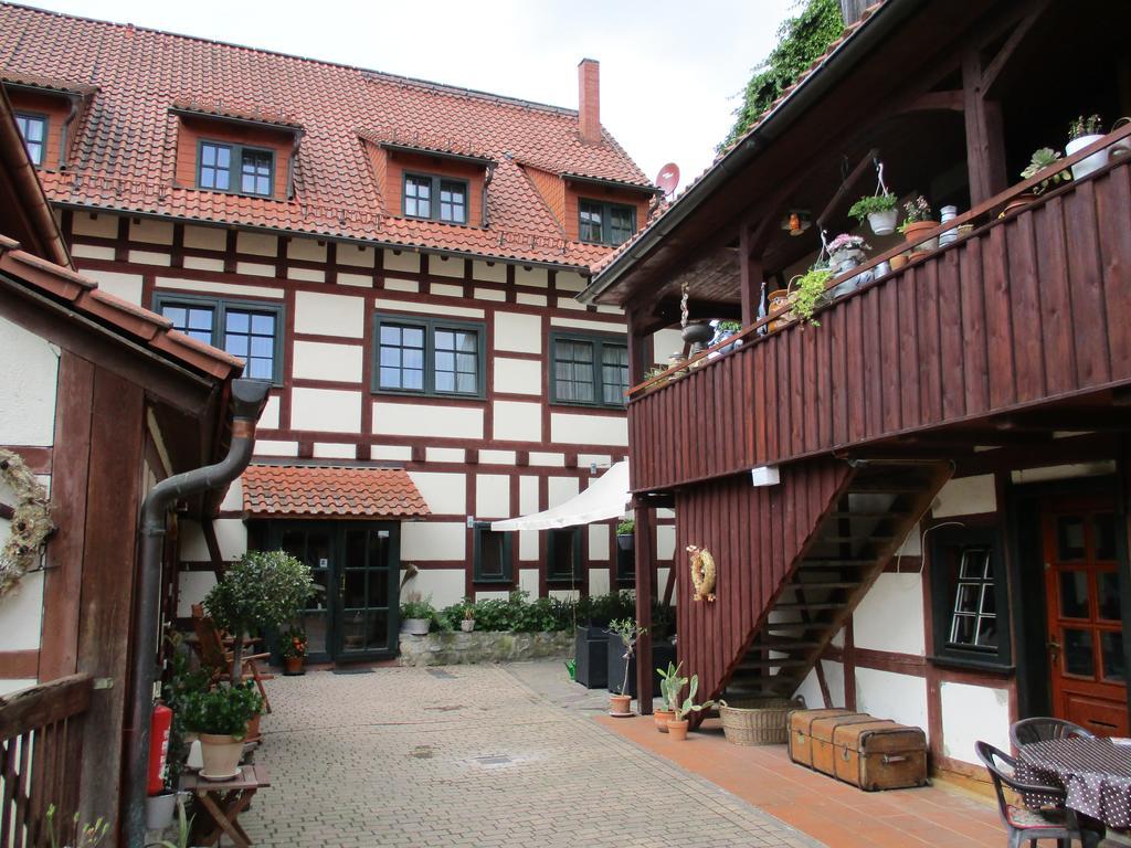 Hotel Erfurter Kreuz Kirchheim  Exterior photo